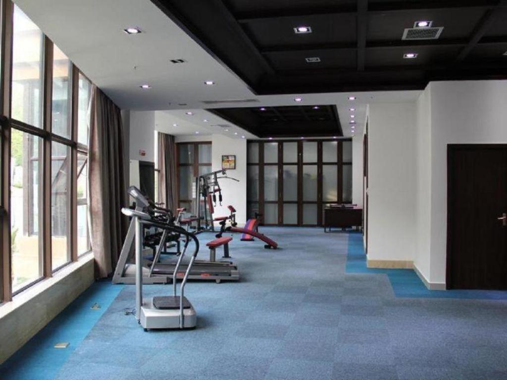 Grand Metro Park Bay Hotel Саня Екстериор снимка