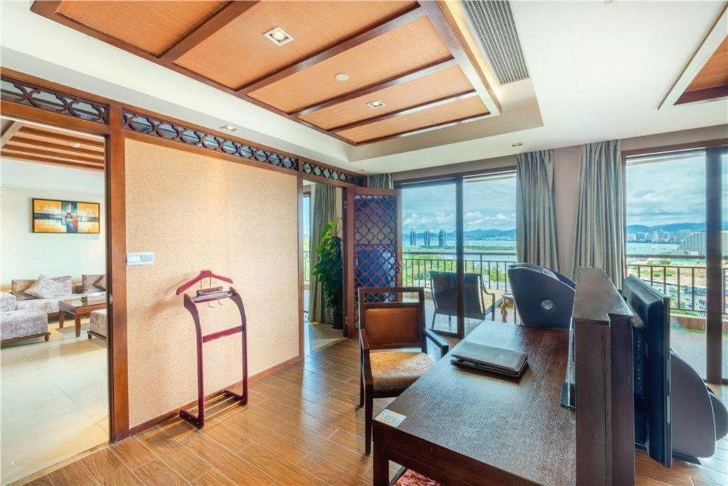 Grand Metro Park Bay Hotel Саня Екстериор снимка